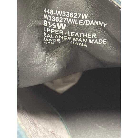 White Mountain Blue Danny Suede Booties Size 9.5W - Picture 7 of 9